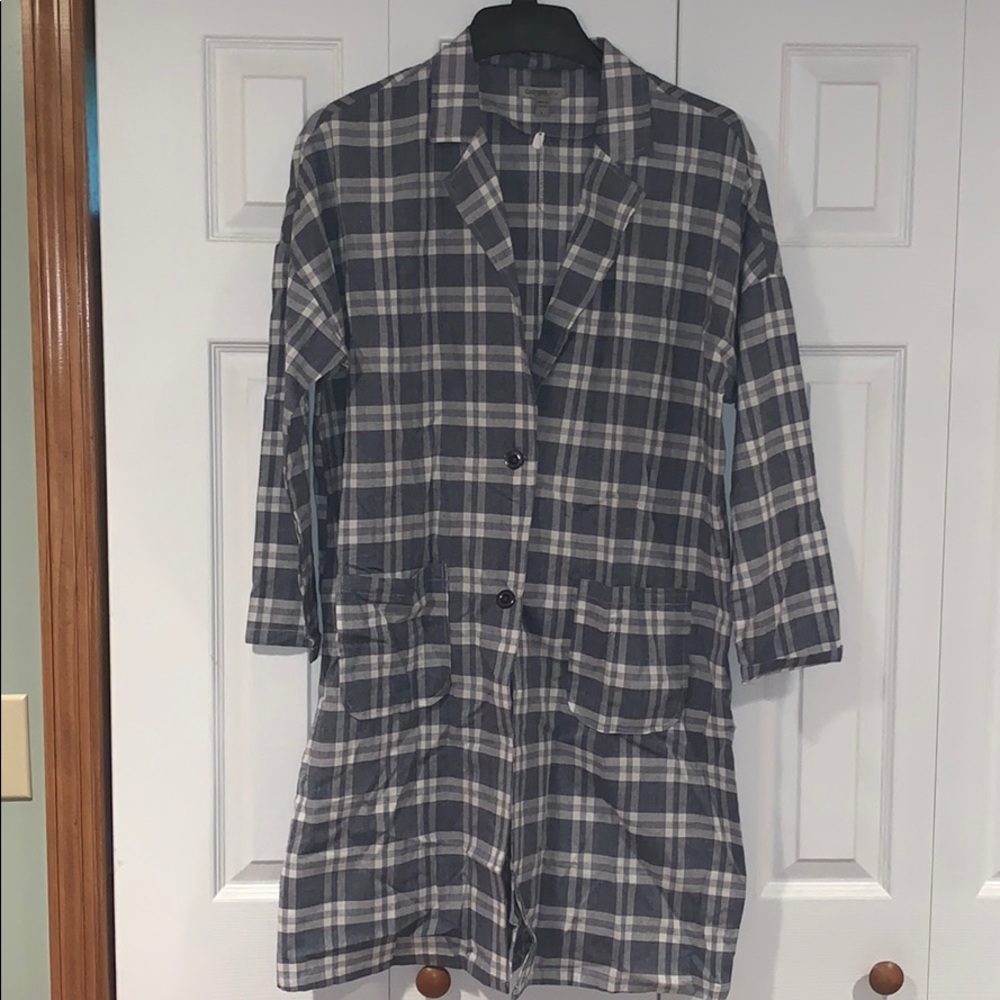 NEW!! Lightweight long sleeve cover